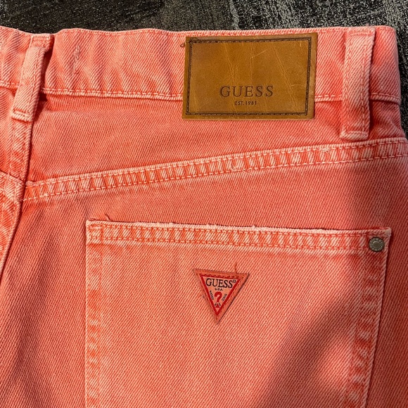 NWT Guess Shorts - Picture 6 of 7
